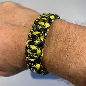 Herrearmbånd gul og sort
