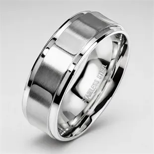 SteelXX herrering i rustfri stål.